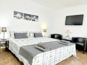 Estudios GLORIA, Alicante